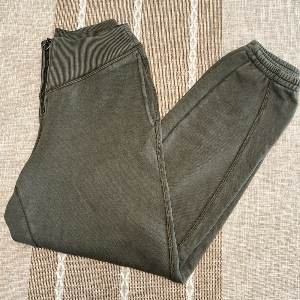 Aerie Joggers